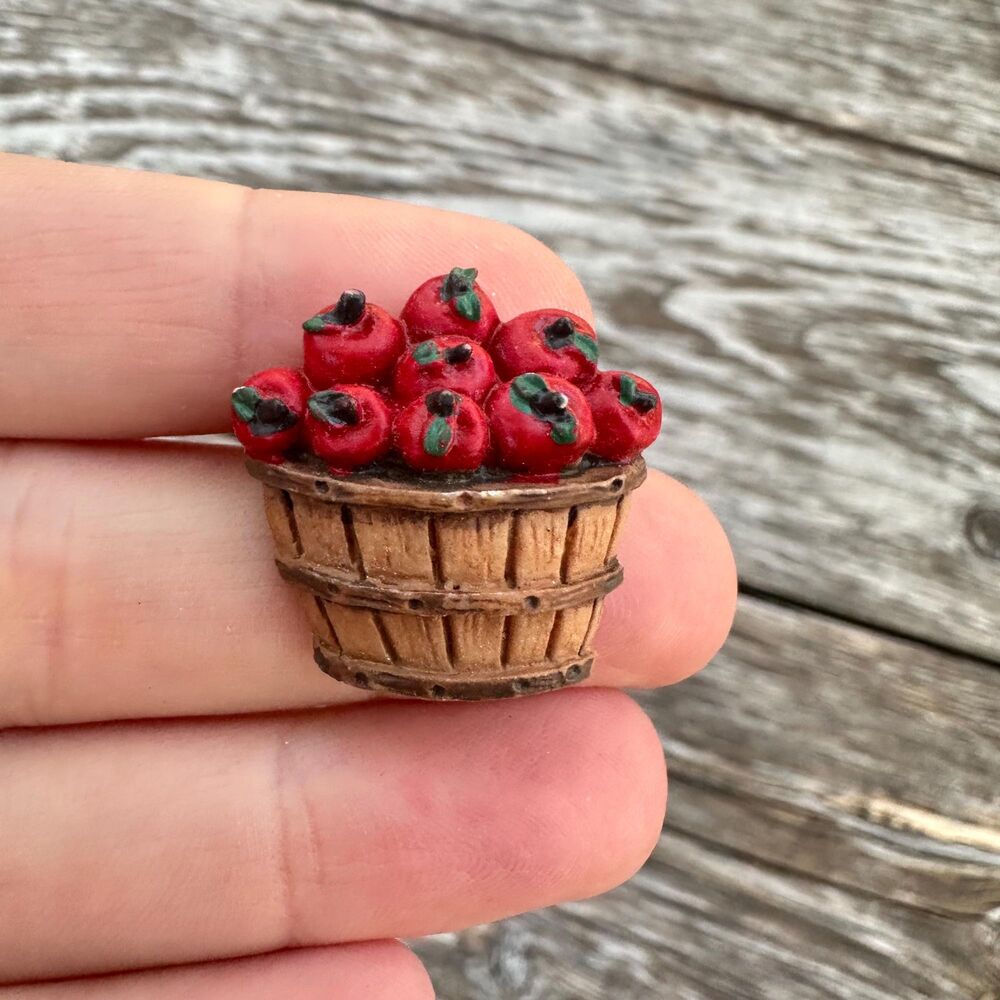 Vintage Jewelry Bushel of Apples Brooch Pin Apple Brooch